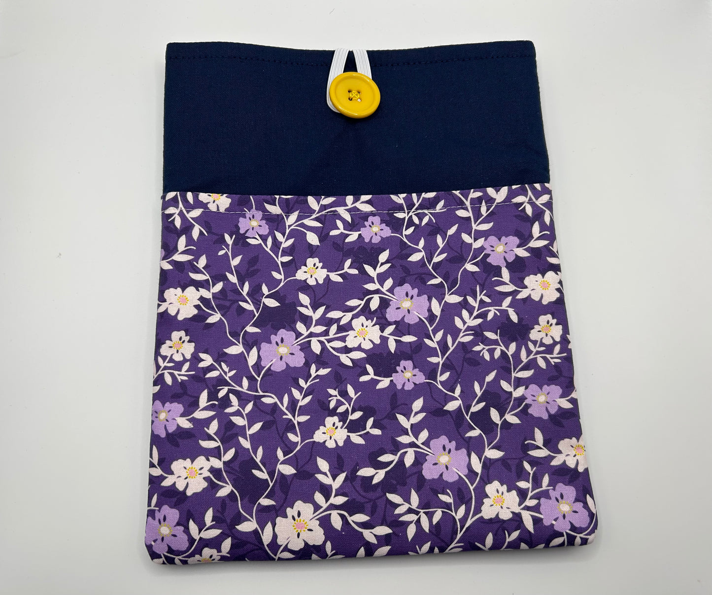 The "Anya" Book Sleeve