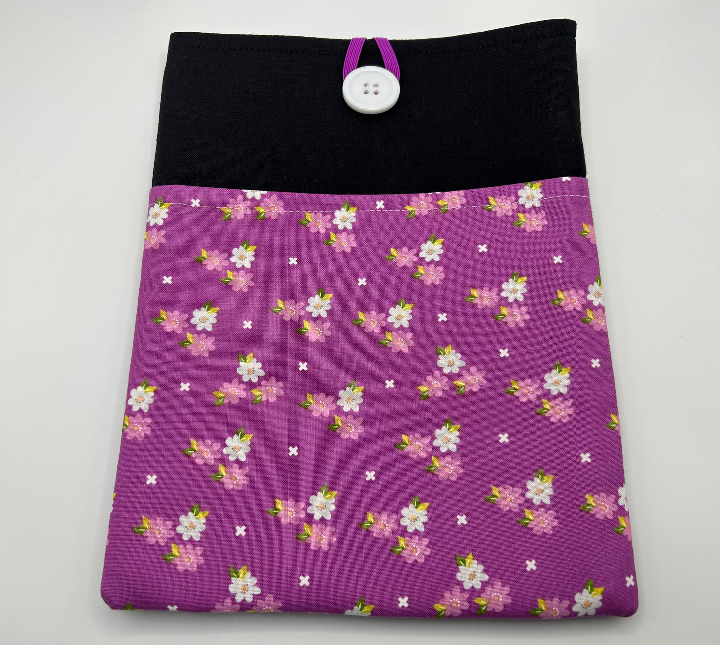Purple Daisy Book Sleeve