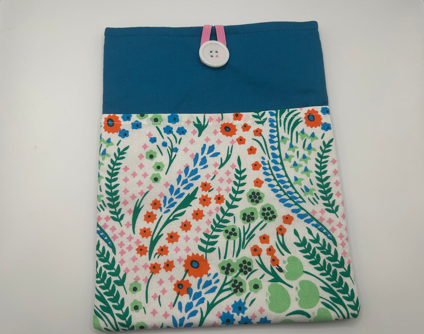 The “Diane” Funky Floral Book Sleeve