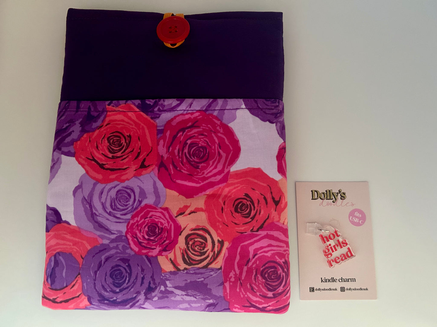 Roses Kindle Sleeve and “Hot Girls Read” Kindle Charm