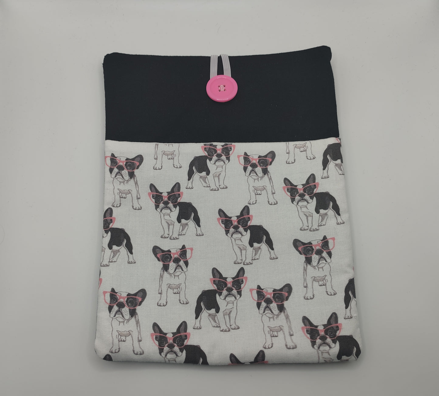 Standard Paperback Size Dog Book Sleeve in Black (AR)