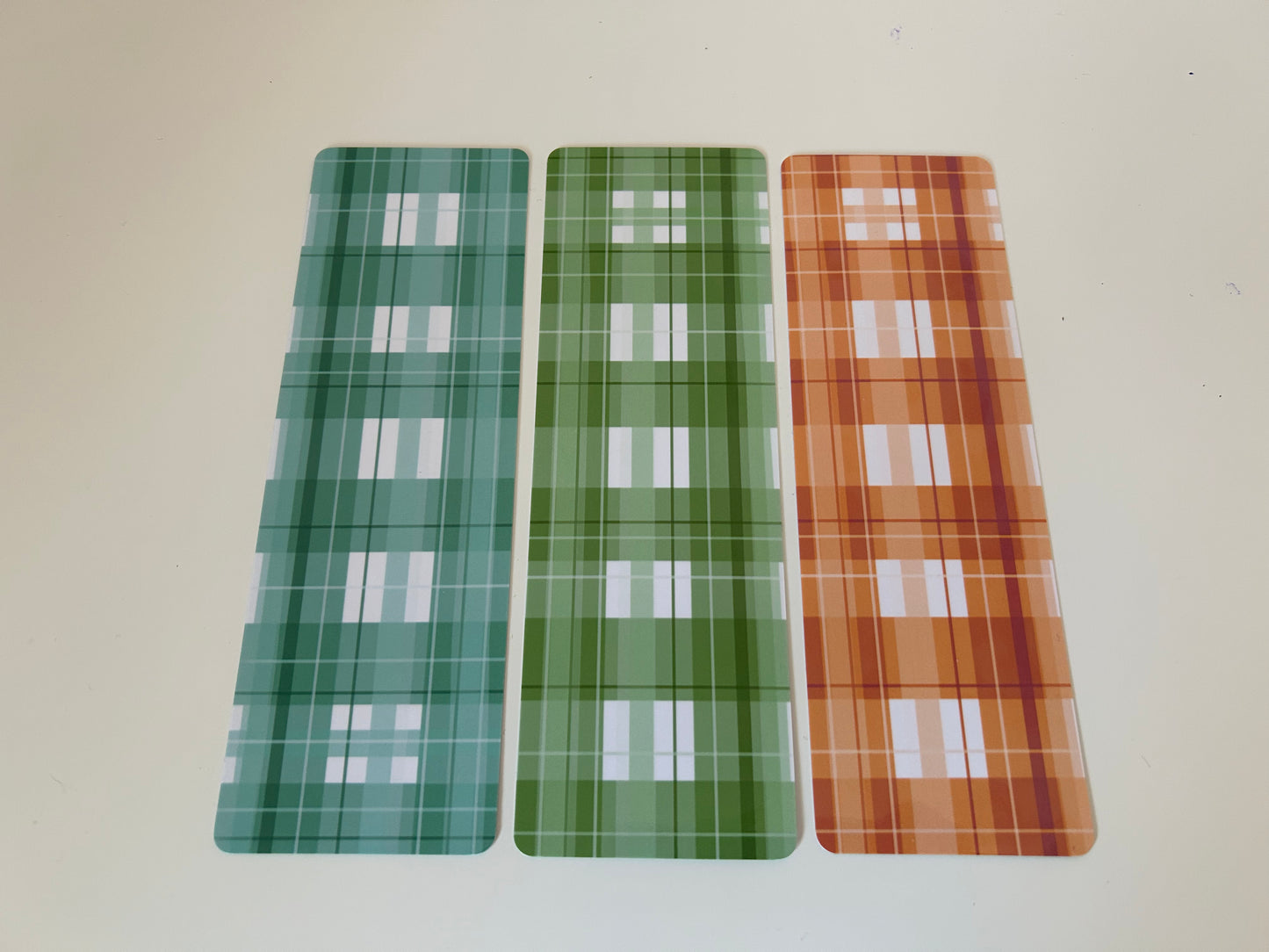 Laminated Green/Orange Gingham Bookmark Pack