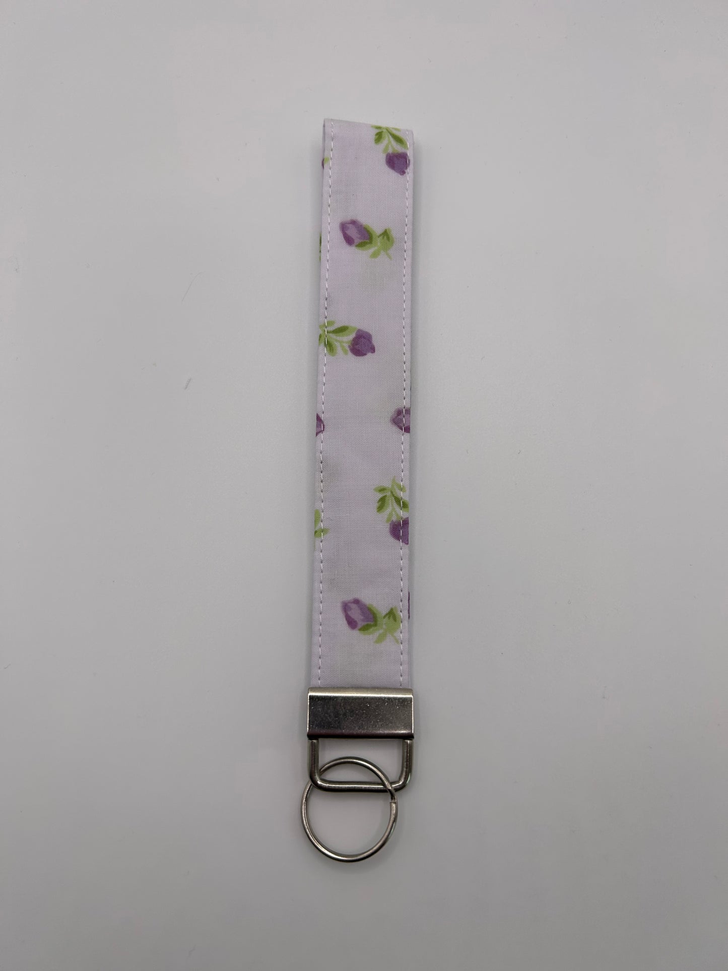 Ditsy Purple Flower Wristlet
