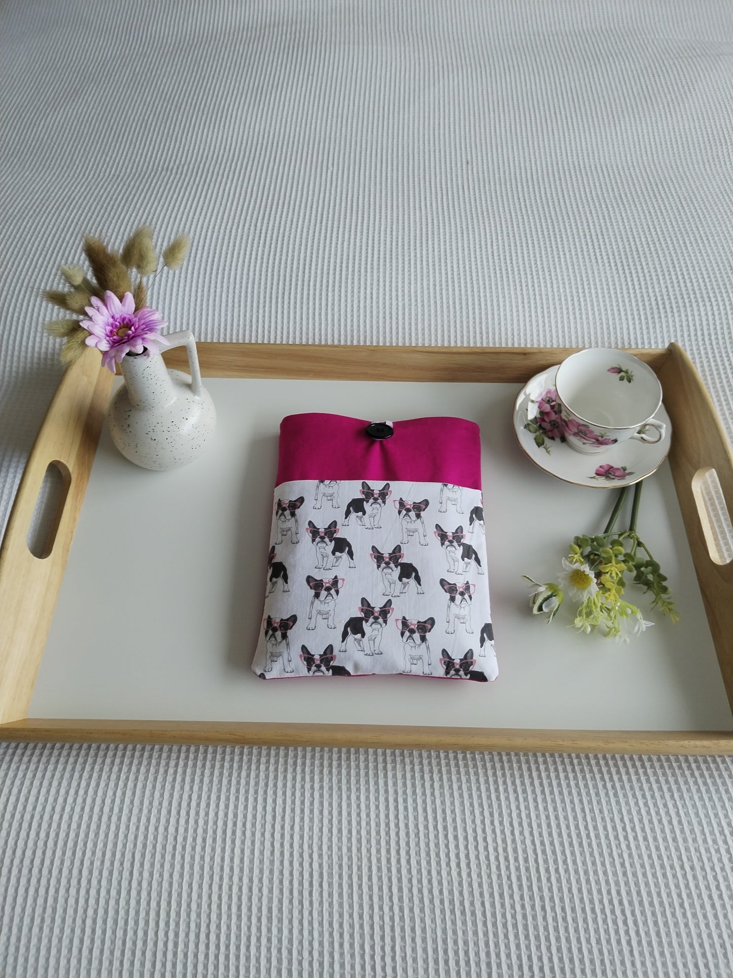 Standard Paperback Size Dog Book Sleeve in Pink (AR)