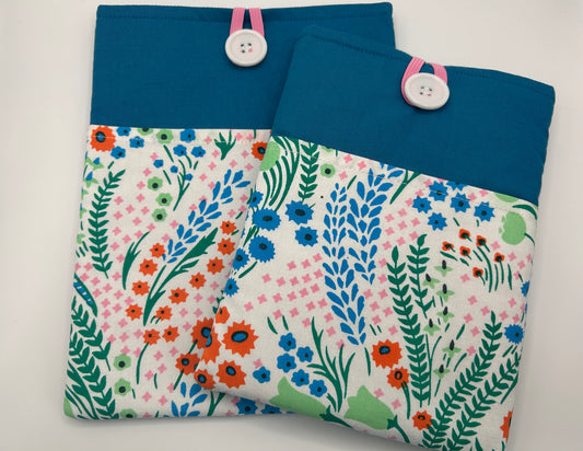 Funky Floral Matching Book and Kindle Sleeve Pack