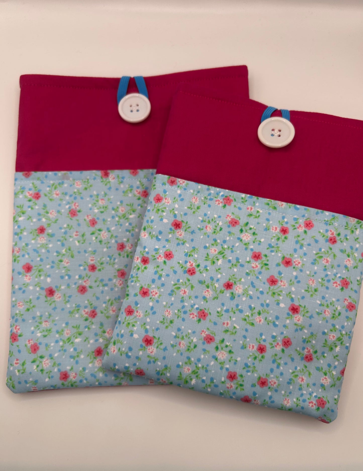 Pink Ditsy Daisy Matching Book and Kindle Sleeve Pack