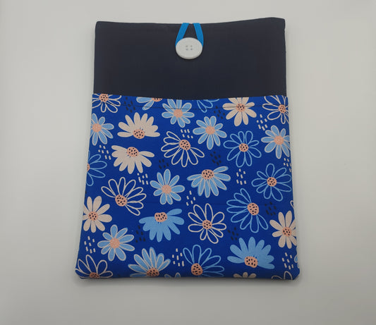 Daisy Blue Book Sleeve