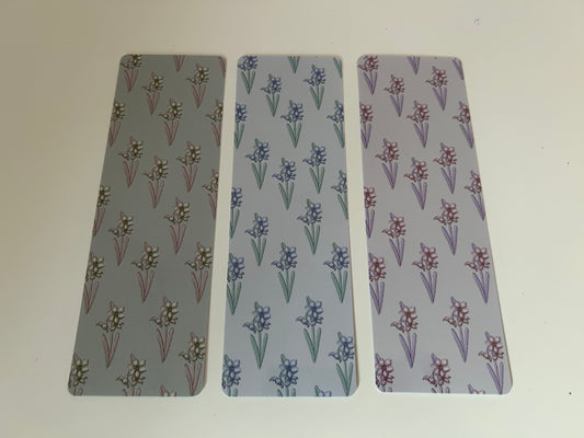 Laminated Green and Blue Flower Bookmark Pack