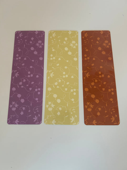 Laminated Light Floral Bookmark Pack