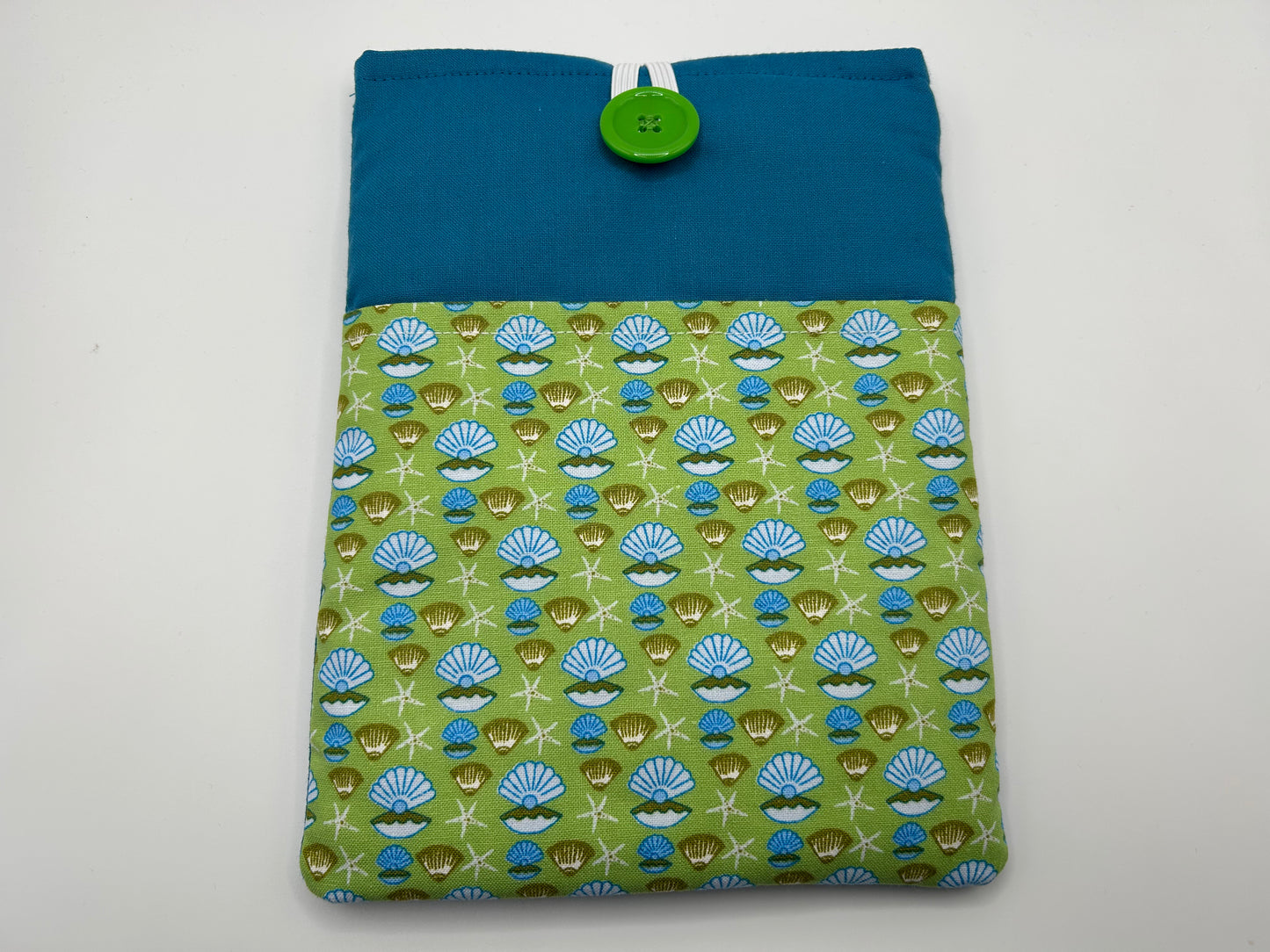 Green Sea Shell Kindle Sleeve