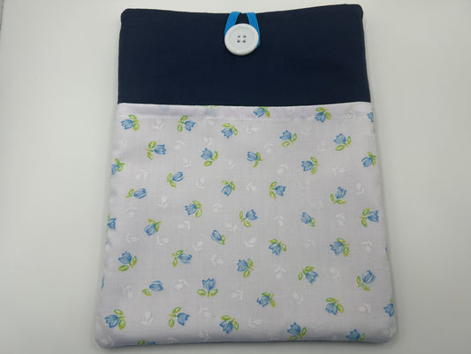 Ditsy Blue Flower Gingham Book Sleeve