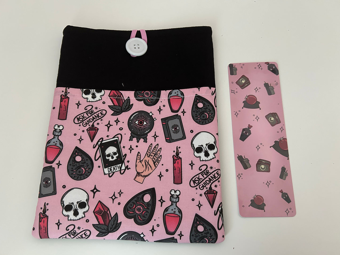 Tarot Book Sleeve and Bookmark Pack