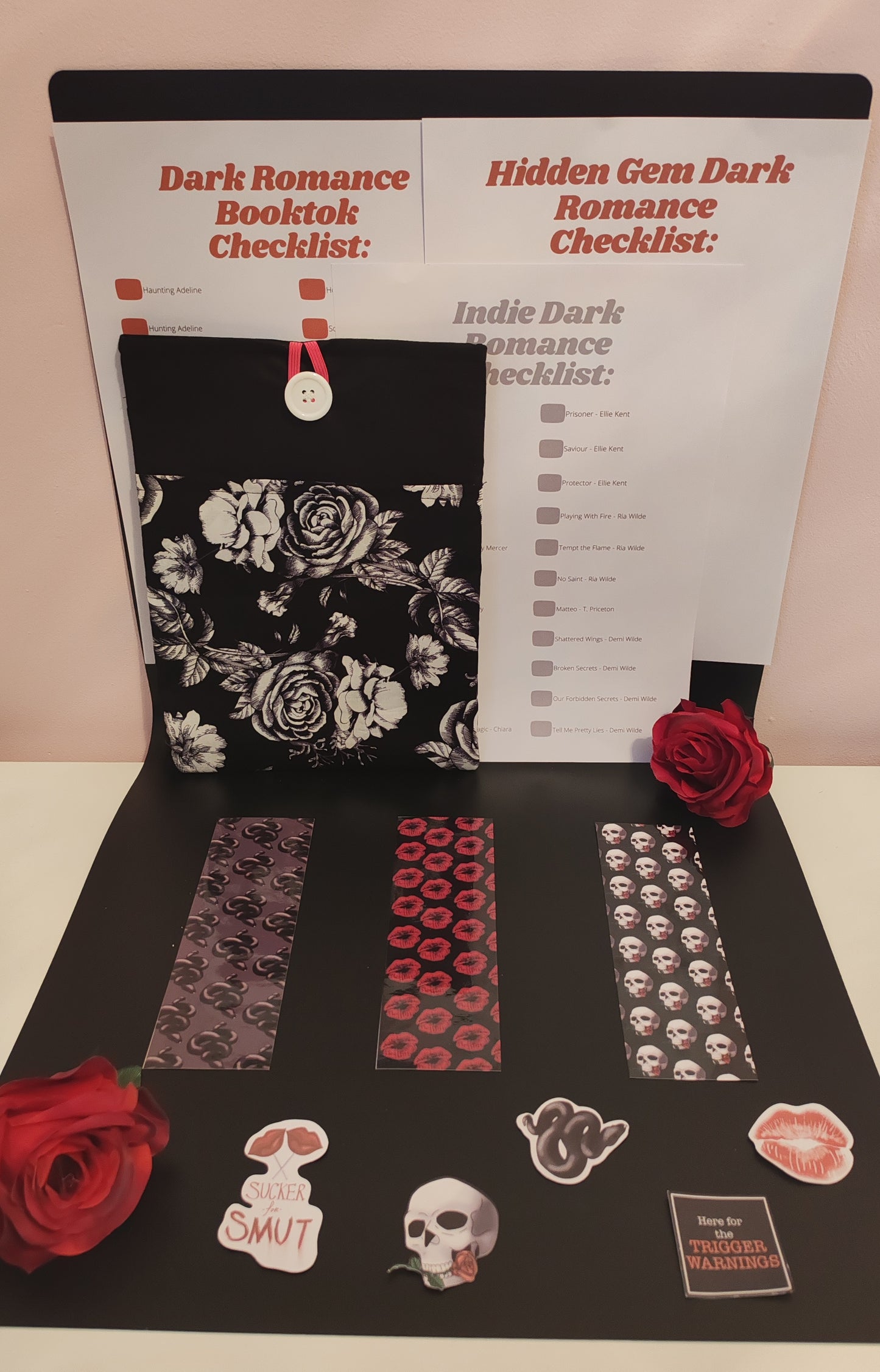 Black Floral Book Sleeve, 5 Stickers, 3 Bookmarks and 3 Checklists Dark Romance Bundle