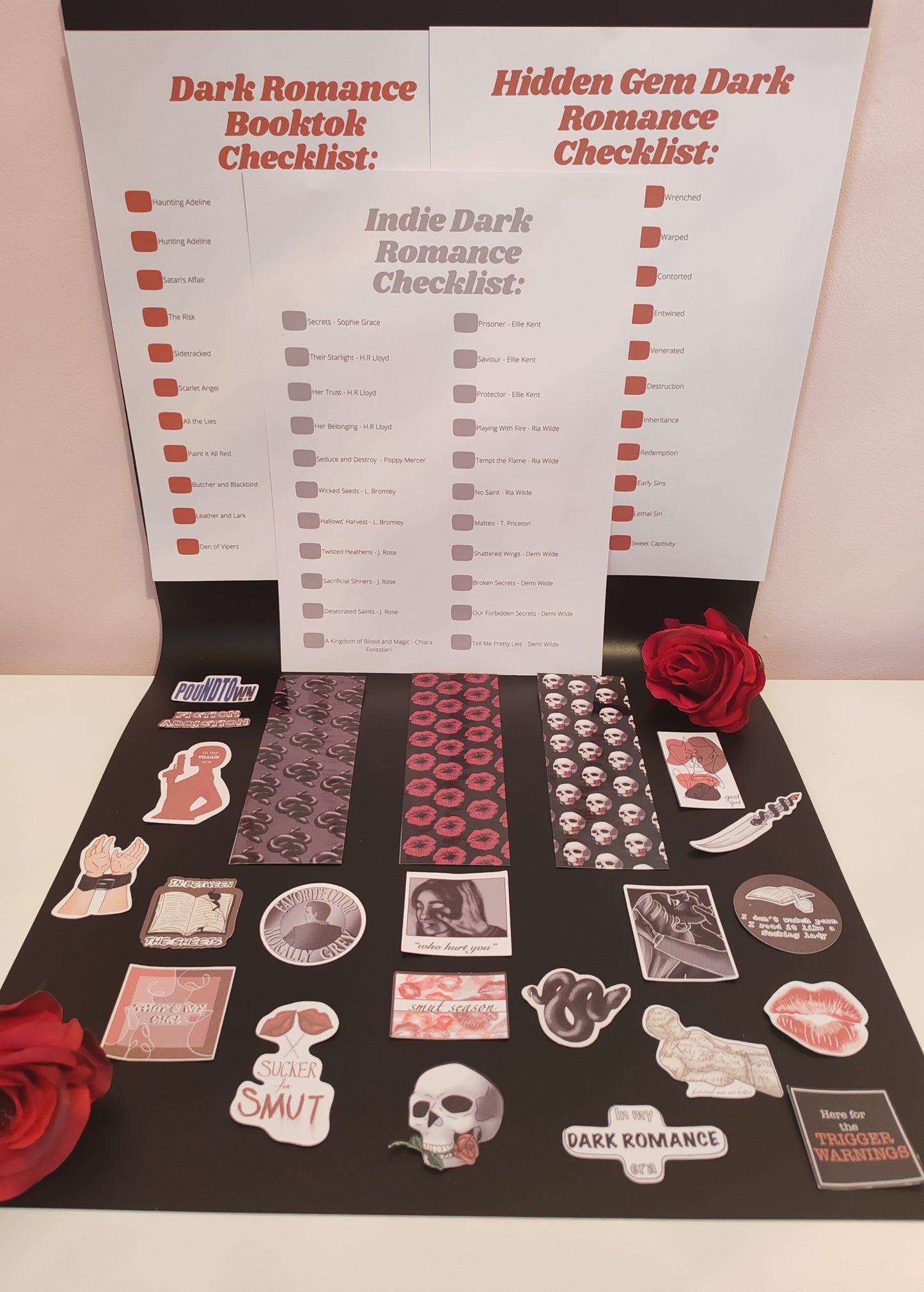 Dark Romance Bundle: 3 Bookmarks, 20 Stickers, 3 Checklists